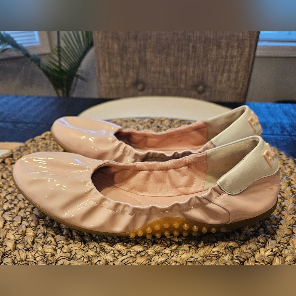 NWOT The Stella Mauve P448 Light Pink Women's Flats
